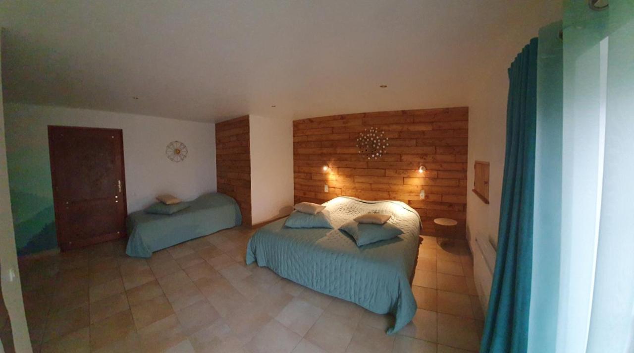 Auverg'Nature Chambre Combrailles Espinasse Εξωτερικό φωτογραφία